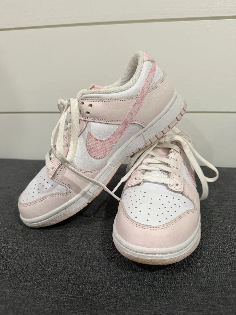 Nike Women’s Dunk Low Pink Paisley 2023